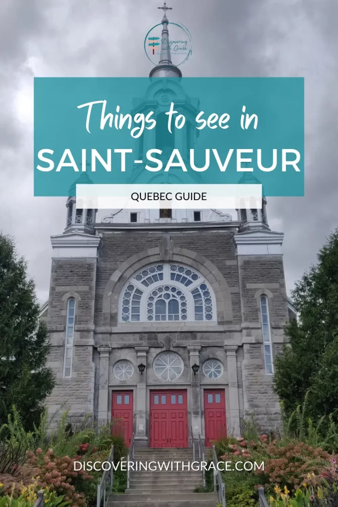 Picture of the saint sauveur church in winter with a text "things to see in saint-sauveur"